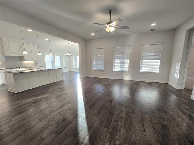 Photo - 124 Trail Dr