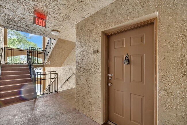220 SW 116th Ave Unit 15205