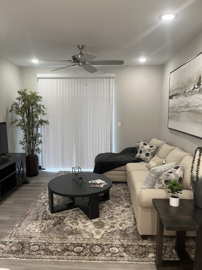 The Oasis at Hartman Lakes Apartments Shiloh, IL