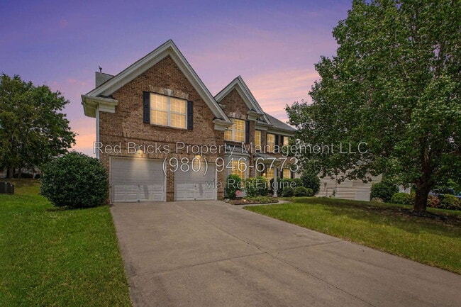 Photo - 7864 Whispering Wood Dr