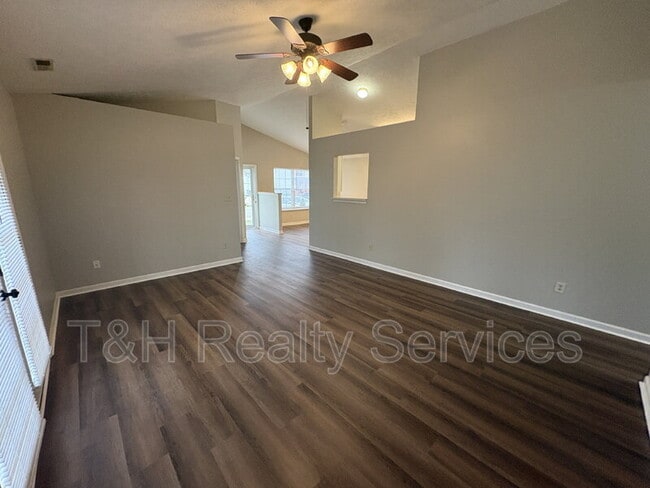 Photo - 3433 Lauren Dr