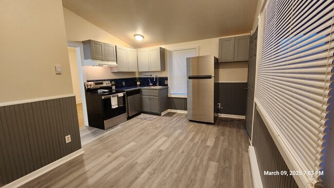 Photo - 430 S Holladay Dr