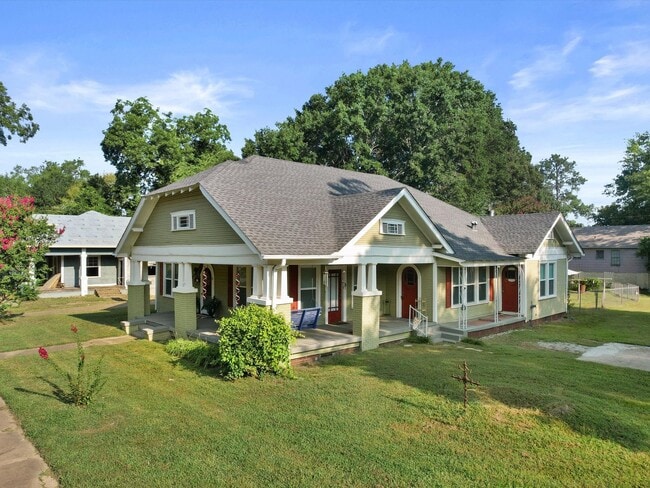 Photo - Charming, Updated 3-Bedroom, 2-Bath Home i...