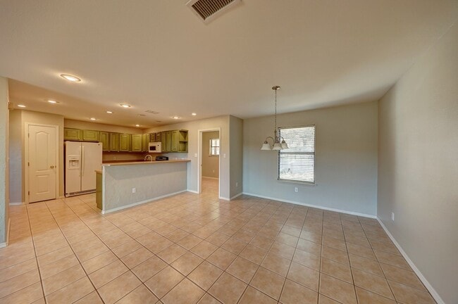 Photo - 409 Alvin Dr