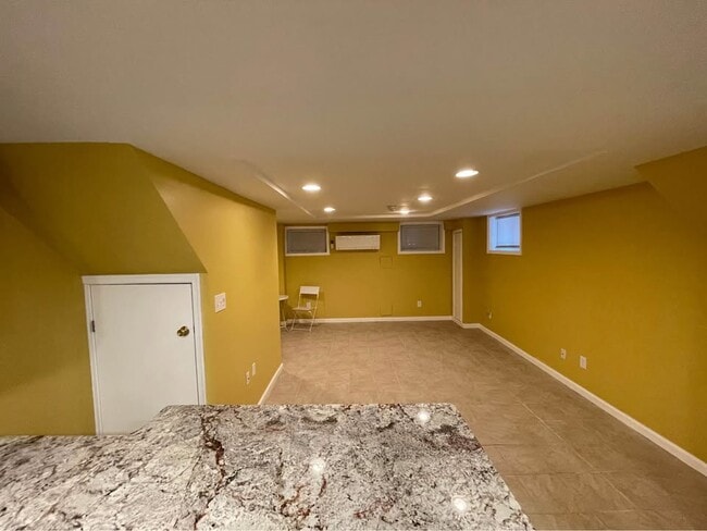 Photo - 1624 Fort Davis St SE