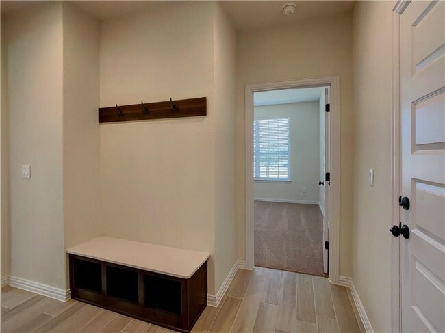 2304 La Mirada St