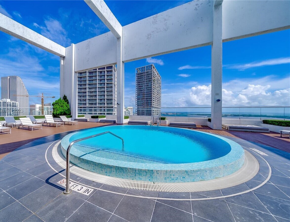 Photo - 500 Brickell Ave Unit 1407