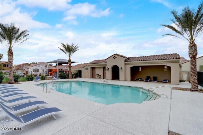 Photo - 4132 E Las Colinas Dr