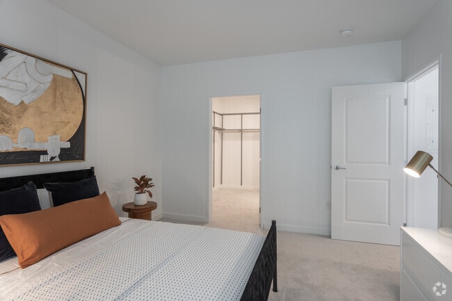 1BD, 1BA - 838SF