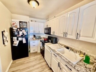 Photo - 5415 N Sheridan Rd