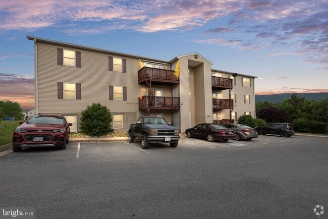 Building Photo - 245 Brandy Ct Unit K-12 Rental