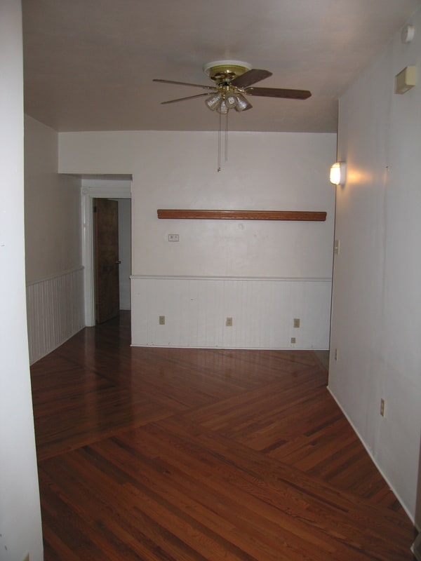 Photo - 3932 Howley St