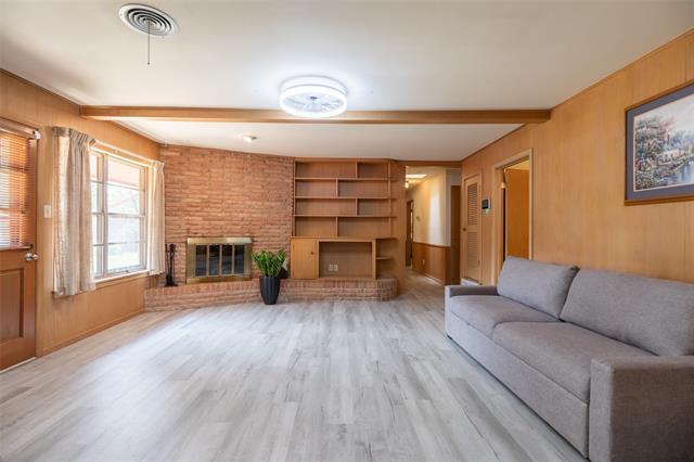 Photo - 2609 Madison Ave