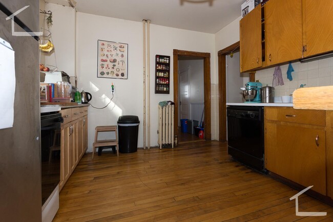 Photo - 335 Faneuil St Condo Unit 1