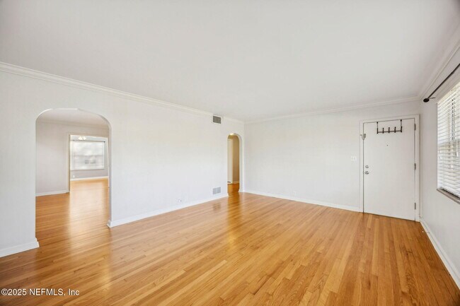 Photo - 1212 Belmont Terrace