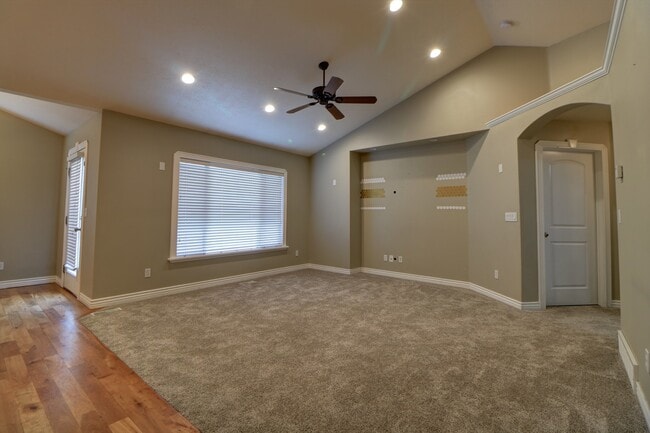 Photo - New reduced rent!