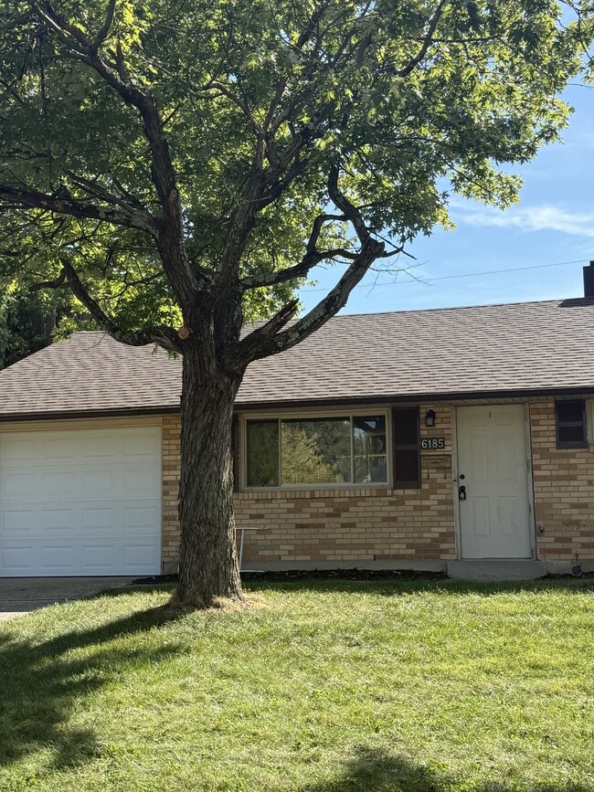 Building Photo - 6185 Farmborough Dr