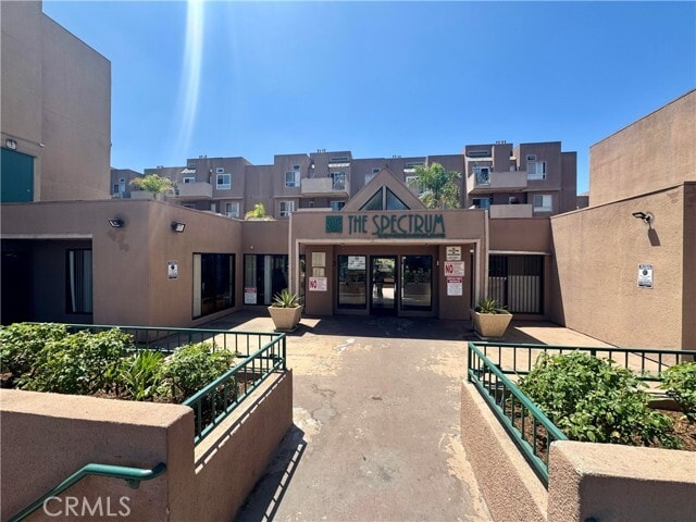 Building Photo - 450 E 4th St Unit 334 Rental