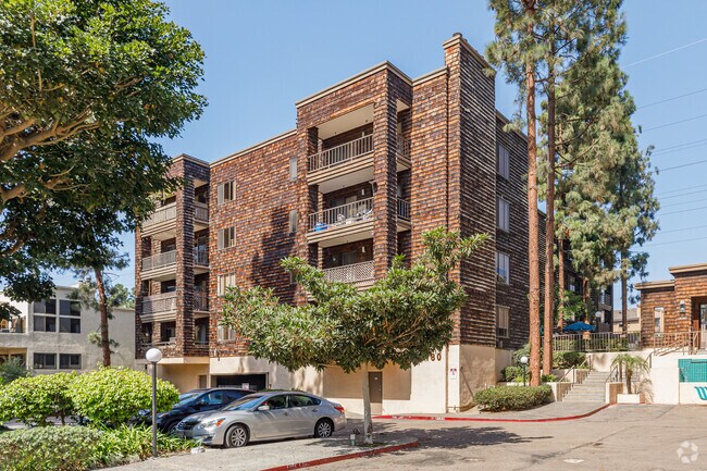 Photo - Woodspring Apartments