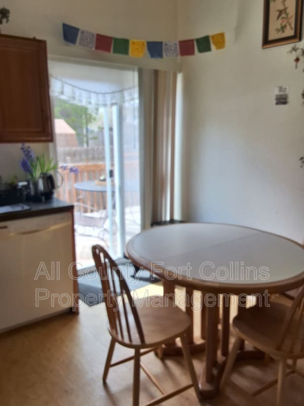 Photo - 3219 Laredo Ln