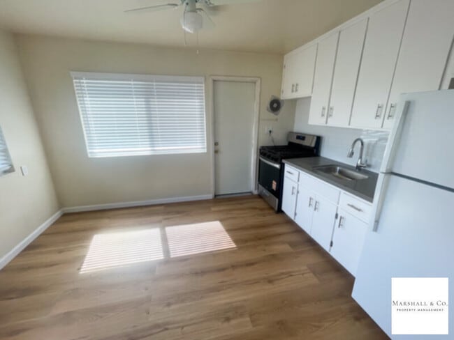 Photo - NEW LISTING! REMODELED 2BR/1BA IN CORTE MADERA W/ PARKING, NEW FLOORING, UPD. BATHROOM,