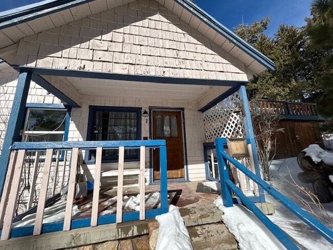 Building Photo - 40074 Big Bear Blvd Unit 40074 Big Bear Blvd #1