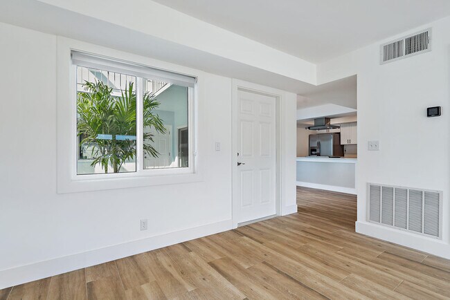 Photo - 401 Southwind Dr Unit 3