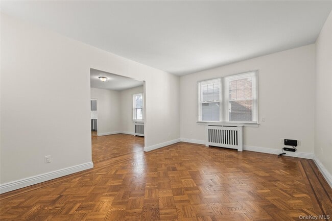 Photo - 26005 Kensington Pl
