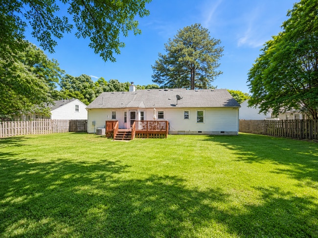Photo - 622 Wooddale Ct