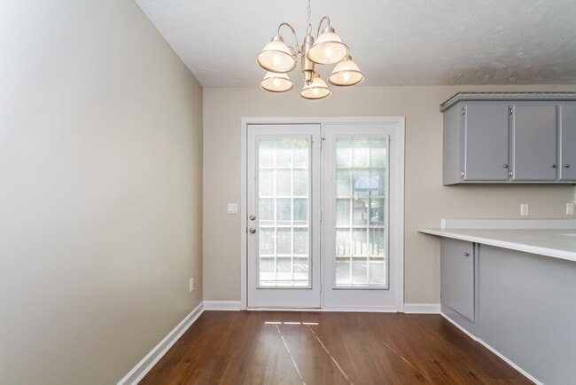 Photo - 4480 Winton Dr
