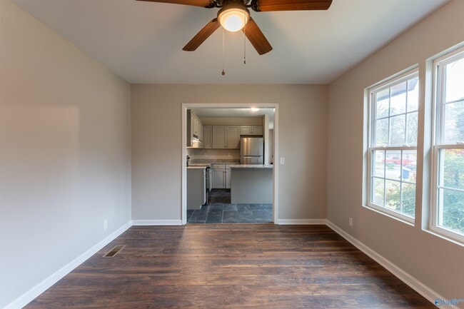 Photo - 3708 Valleydale Rd NW