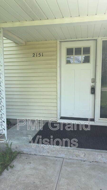 Building Photo - 2151 11th St Unit A Rental