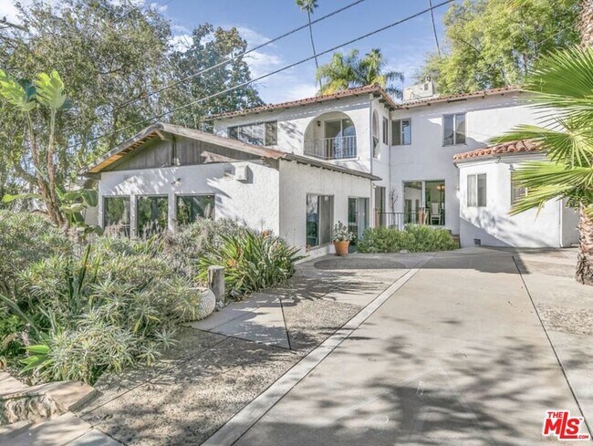 Photo - 1530 Valley View Rd