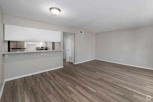 1BR, 1BA - Living Room - The Cove at 300