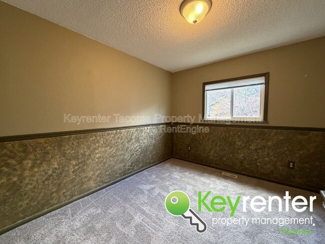 Photo - 4902 N 16th St