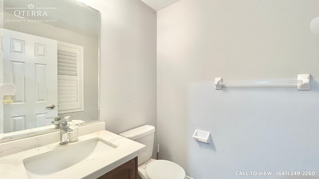 Photo - 527 Nairn Cir