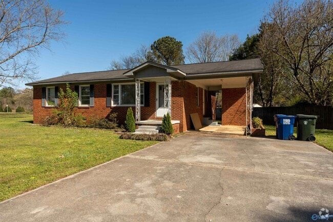 Building Photo - 712 Marion Dr Rental