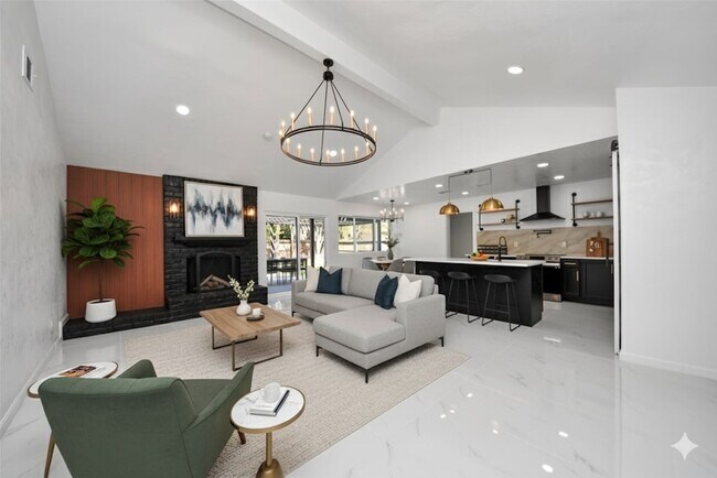 Building Photo - 22810 Deville Dr