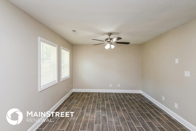 Photo - 4700 Lawrence Orr Rd