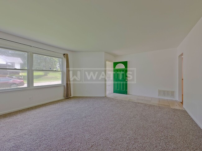 Photo - 3929 38th Ave N