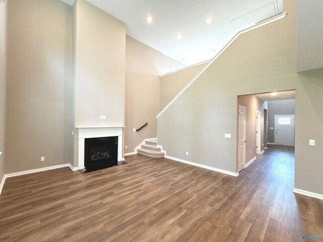 Photo - 228 Hibiscus Dr