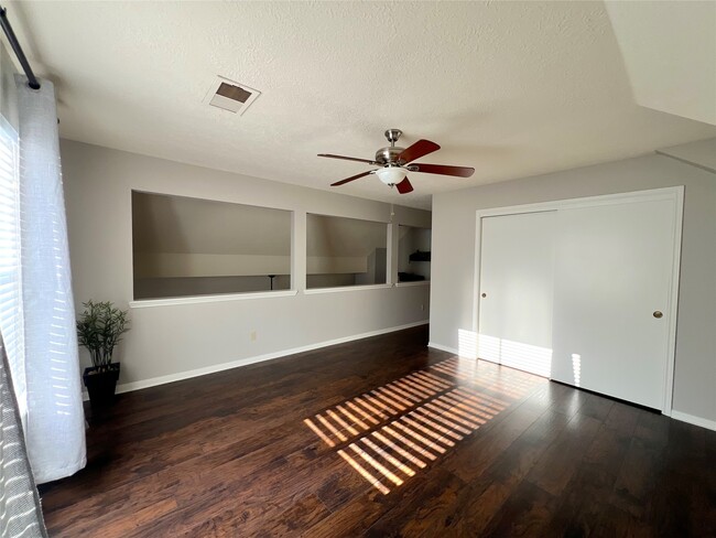 Photo - 9510 Strawgrass Dr