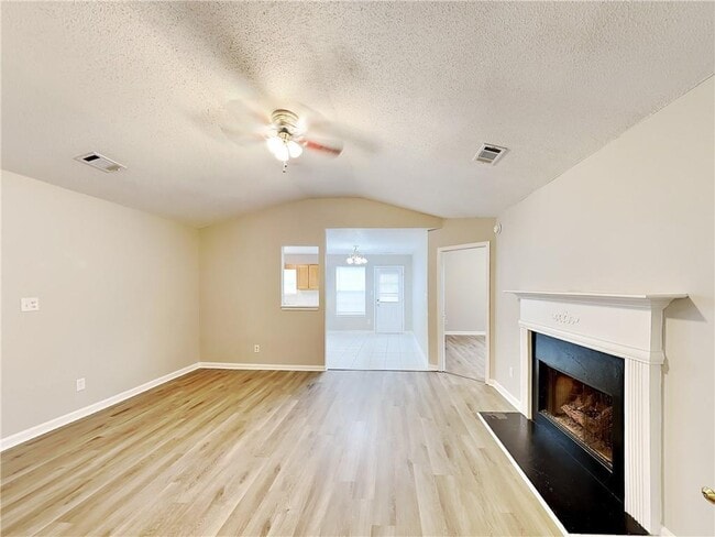 Photo - 276 Village Dr