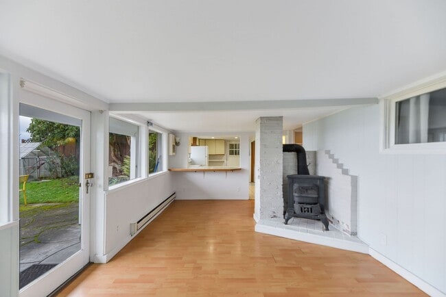 Photo - Great duplex 1st floor 1 bd great view!