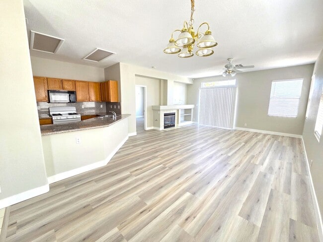 Photo - 7904 Canyon Grove Ct