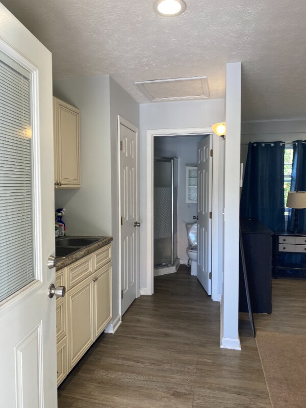 Photo - 1421 N Main St Unidad 6