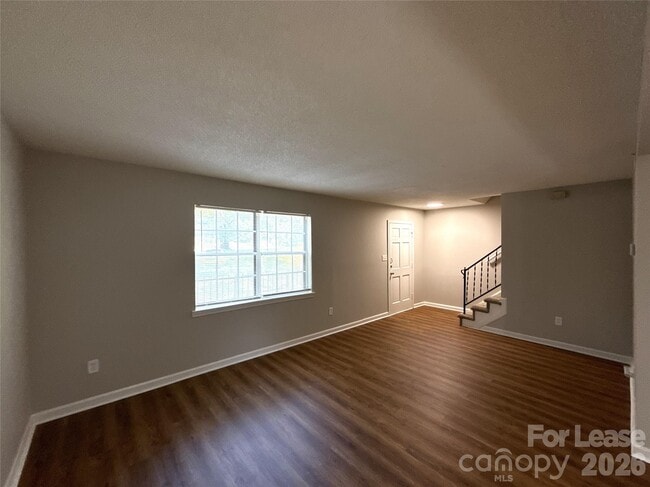 Photo - 10953 Park Rd