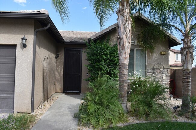 Photo - 6760 W Kadota Ave