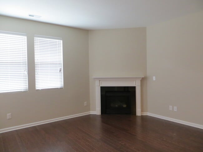 Photo - 547 Libson St