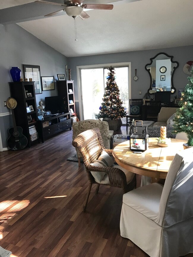 Building Photo - 873 Halifax Dr Unit 873